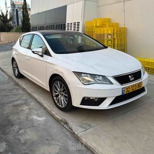 מודעת רכב סיאט לאון