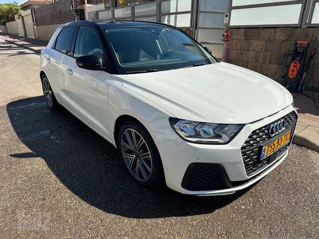 אאודי A1