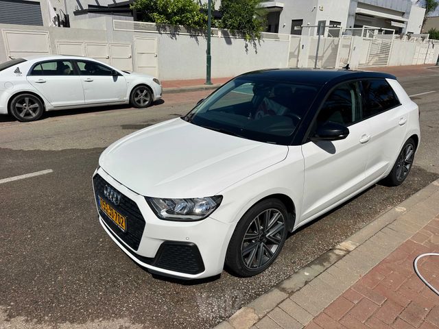 אאודי A1