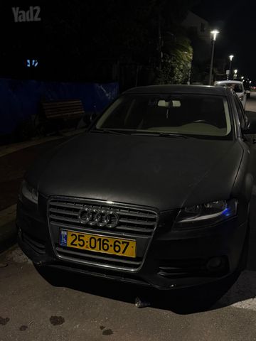 אאודי A4