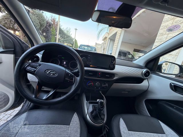 יונדאי i10