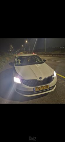 סקודה אוקטביה