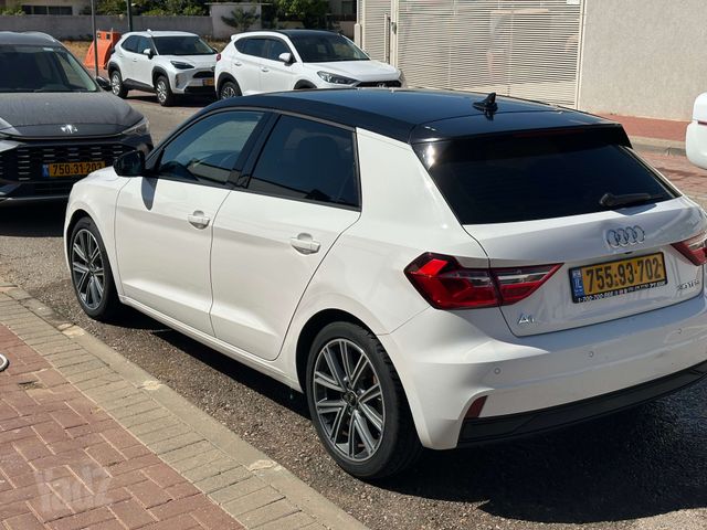 מודעת רכב אאודי A1
