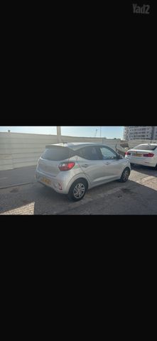יונדאי i10