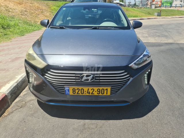 יונדאי איוניק