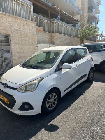 יונדאי i10