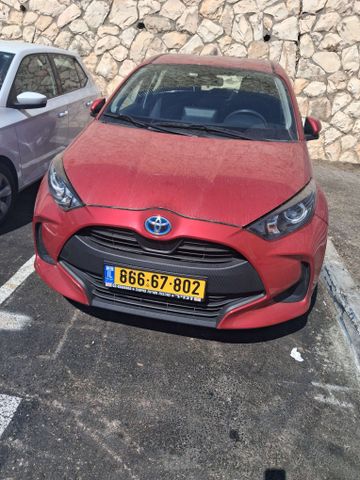 מודעת רכב טויוטה יאריס