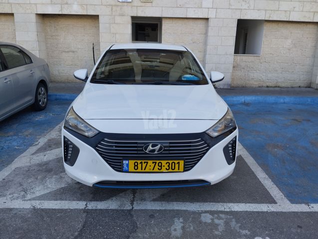 יונדאי איוניק