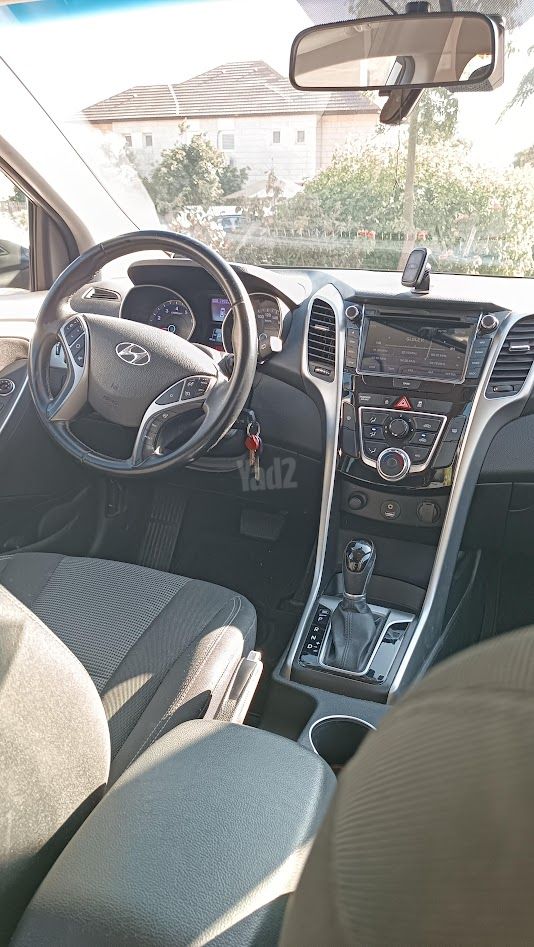 יונדאי i30