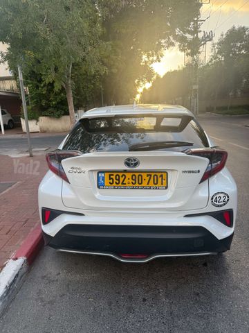 טויוטה C-HR