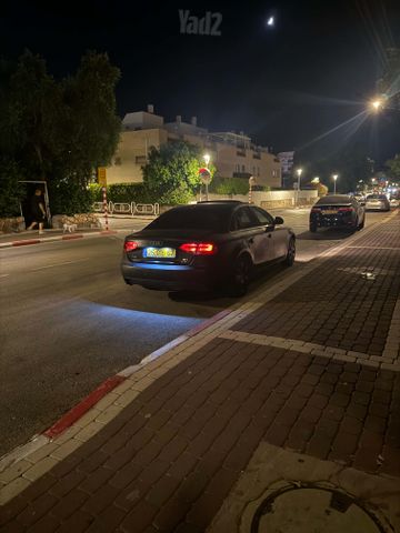 אאודי A4