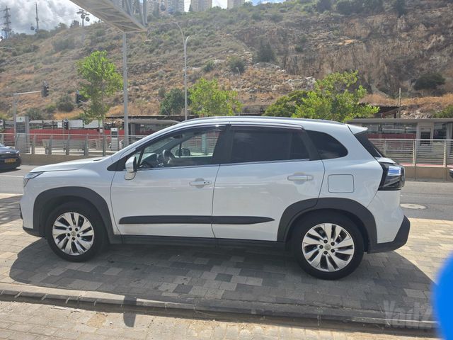 מודעת רכב סוזוקי S-Cross