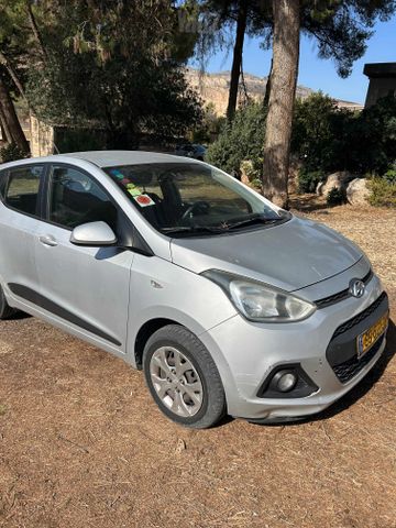 יונדאי i10