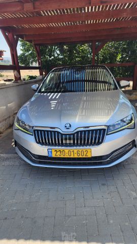 מודעת רכב סקודה סופרב