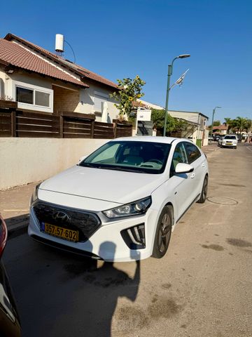 מודעת רכב יונדאי איוניק