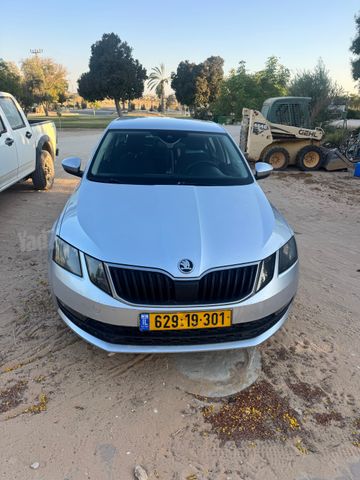 סקודה אוקטביה