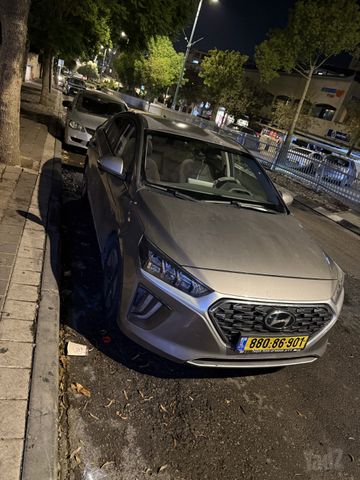 יונדאי איוניק
