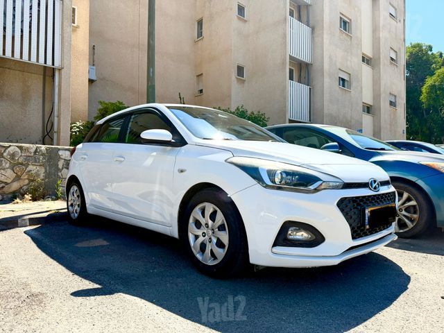 מודעת רכב יונדאי i20