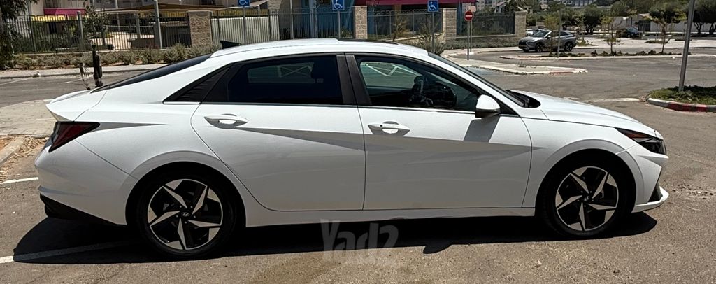 יונדאי אלנטרה