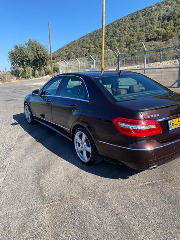 מרצדס-בנץ E-class