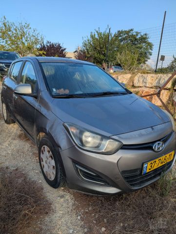 מודעת רכב יונדאי i20