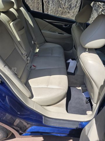 אינפיניטי Q50
