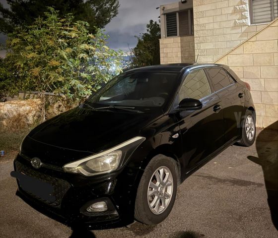 יונדאי i20