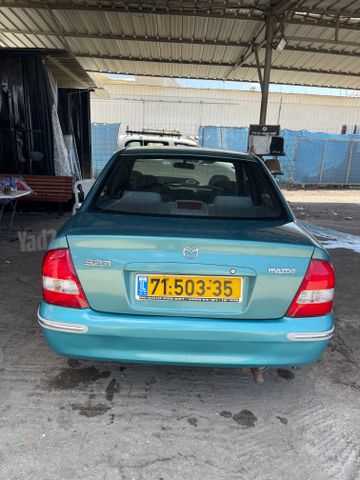 מאזדה 323