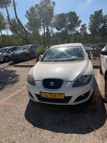 מודעת רכב סיאט לאון