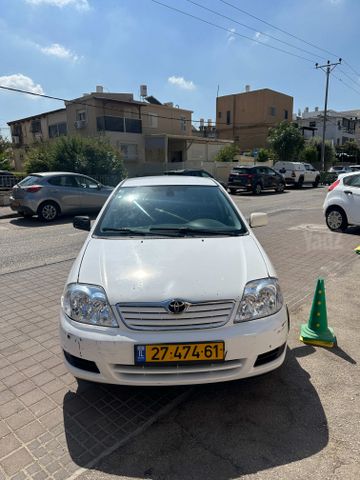 טויוטה קורולה