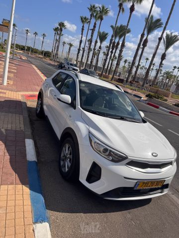 קיה סטוניק