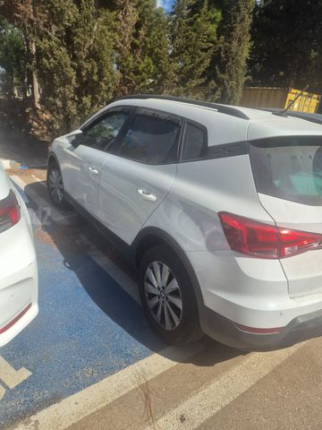 סיאט ארונה