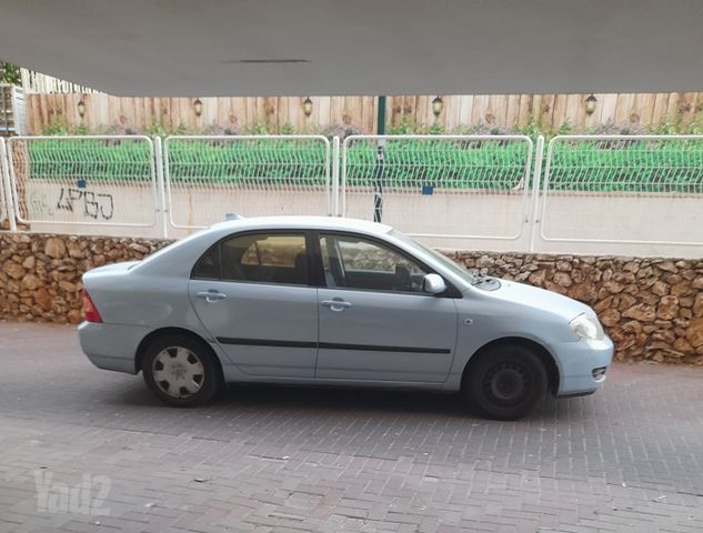 טויוטה קורולה