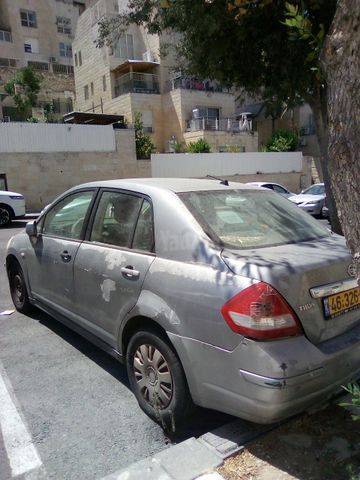 ניסאן טידה