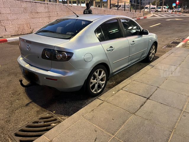 מאזדה 3