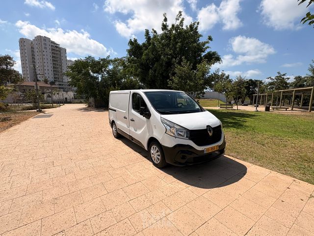רנו טראפיק