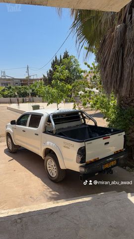 מודעת רכב טויוטה היילקס