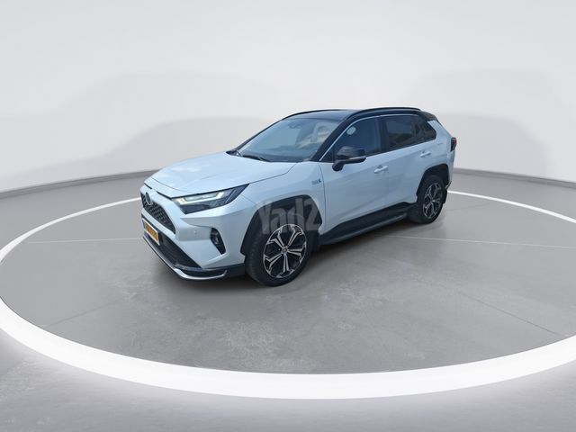 טויוטה RAV4