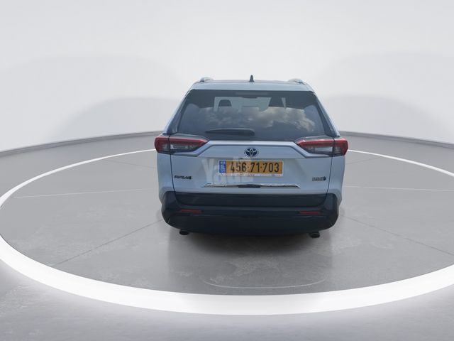 טויוטה RAV4