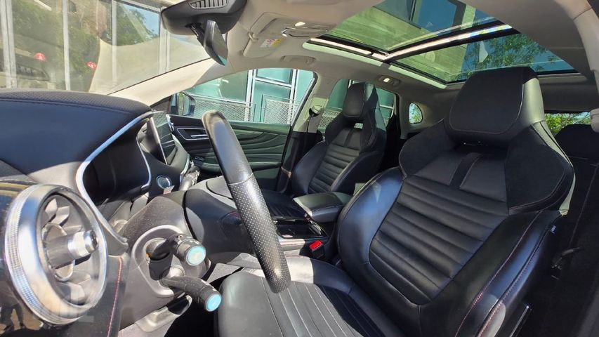 אם ג'י EHS PHEV