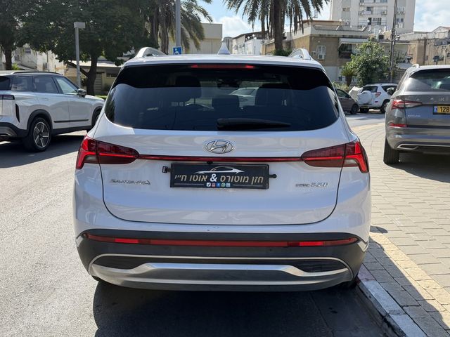 יונדאי סנטה פה