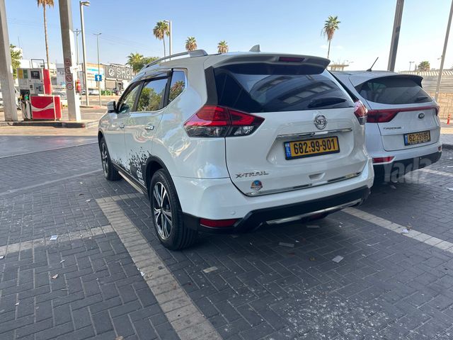 ניסאן אקס טרייל
