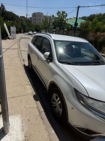 מודעת רכב מיצובישי אאוטלנדר