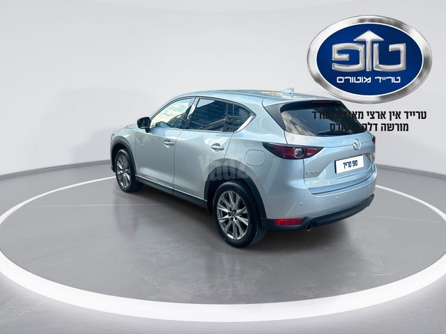 מודעת רכב מאזדה CX-5