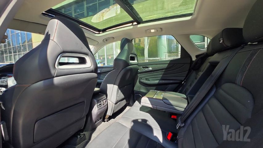 אם ג'י EHS PHEV