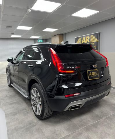 קאדילק XT4