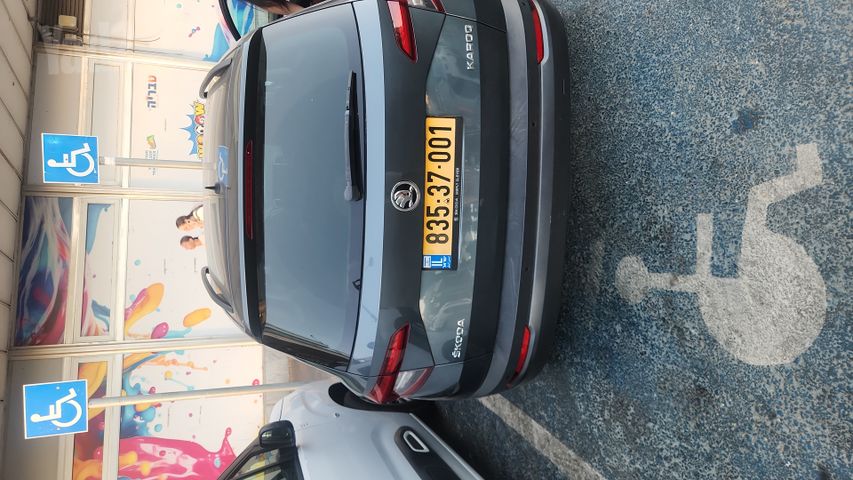מודעת רכב סקודה קארוק