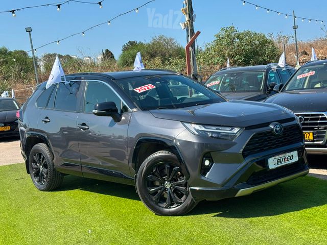 מודעת רכב טויוטה RAV4