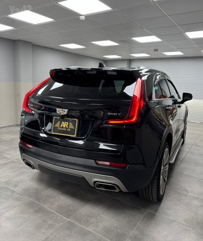 קאדילק XT4