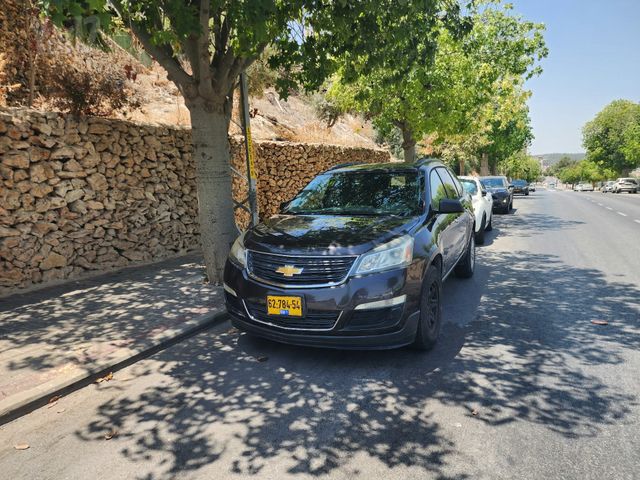 שברולט טראוורס